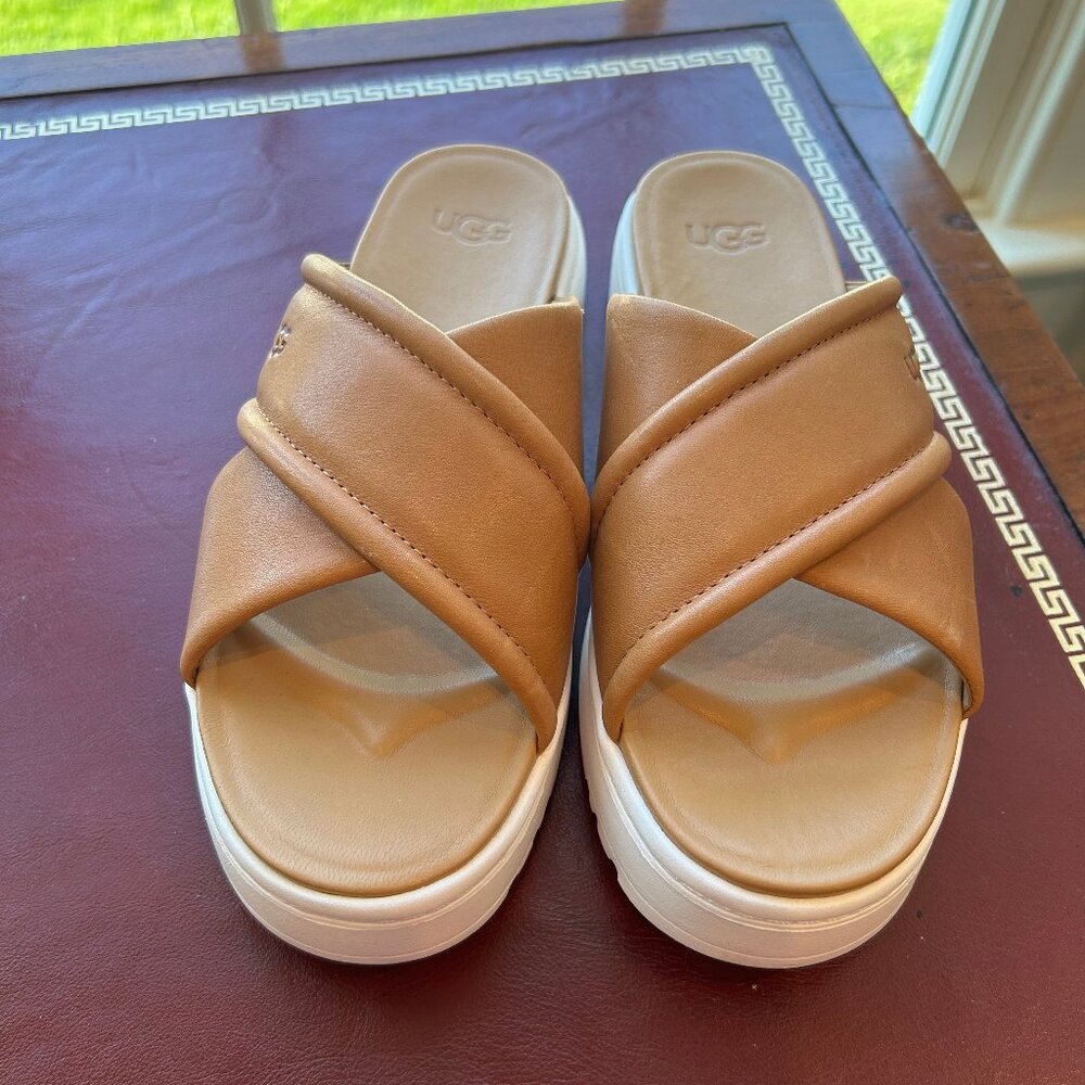UGG Zayne Crossband Sandal Size 7 Brown